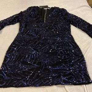 Fashion nova dress size 1x ( running small like L-xl )
